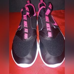 Nike Flex runner 4 pairs